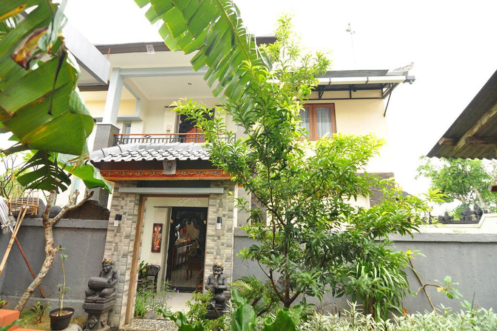 Kandava Villa Jimbaran  Exterior photo