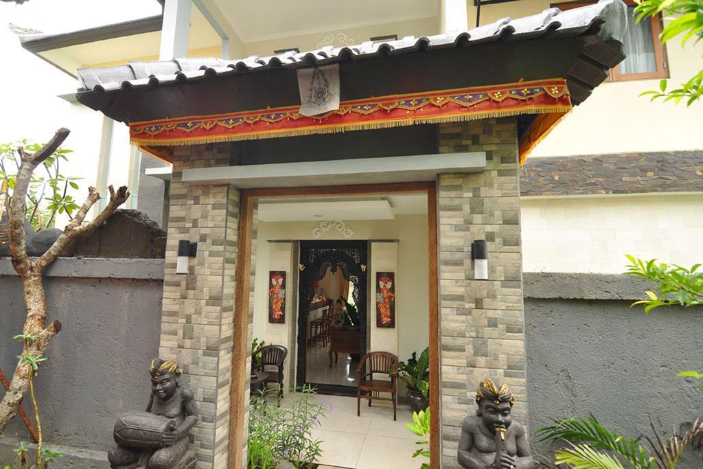Kandava Villa Jimbaran  Exterior photo
