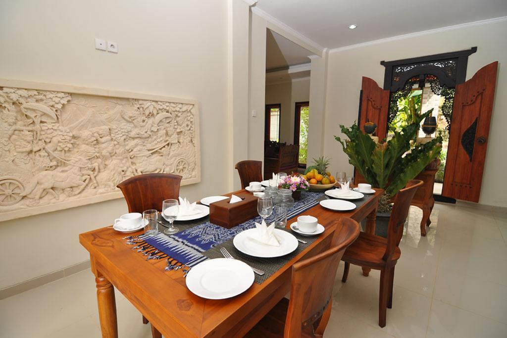 Kandava Villa Jimbaran  Exterior photo