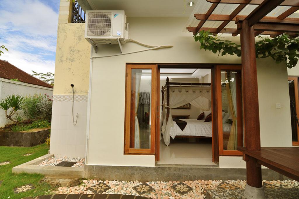 Kandava Villa Jimbaran  Exterior photo