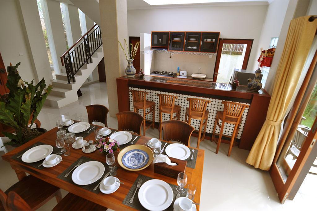 Kandava Villa Jimbaran  Exterior photo