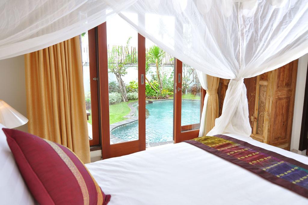 Kandava Villa Jimbaran  Exterior photo